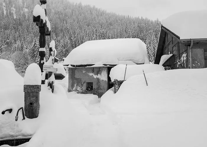 Refuge Margot לינה וארוחת בוקר 3*